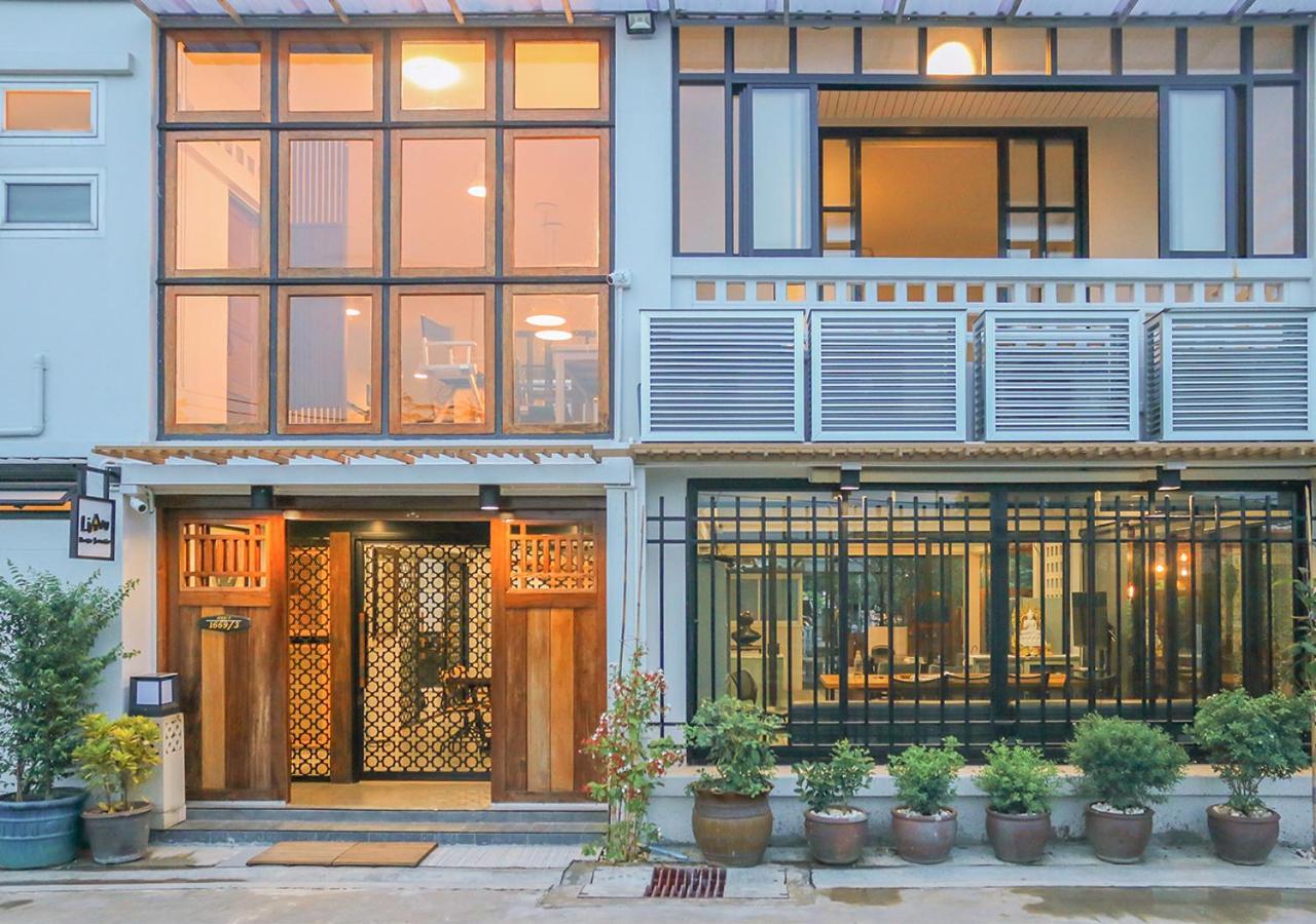 Liaw Base House Hostel Bangkok Ngoại thất bức ảnh